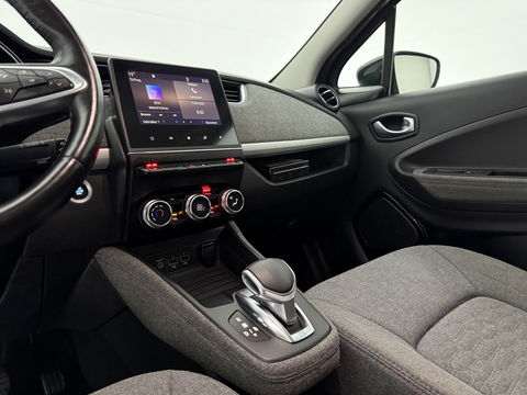 Renault ZOE R110 Life 52 kWh Huur Accu | Elektrisch | LED | Camera | Carplay | Cruise | Parkeersens. l Stoelverw.