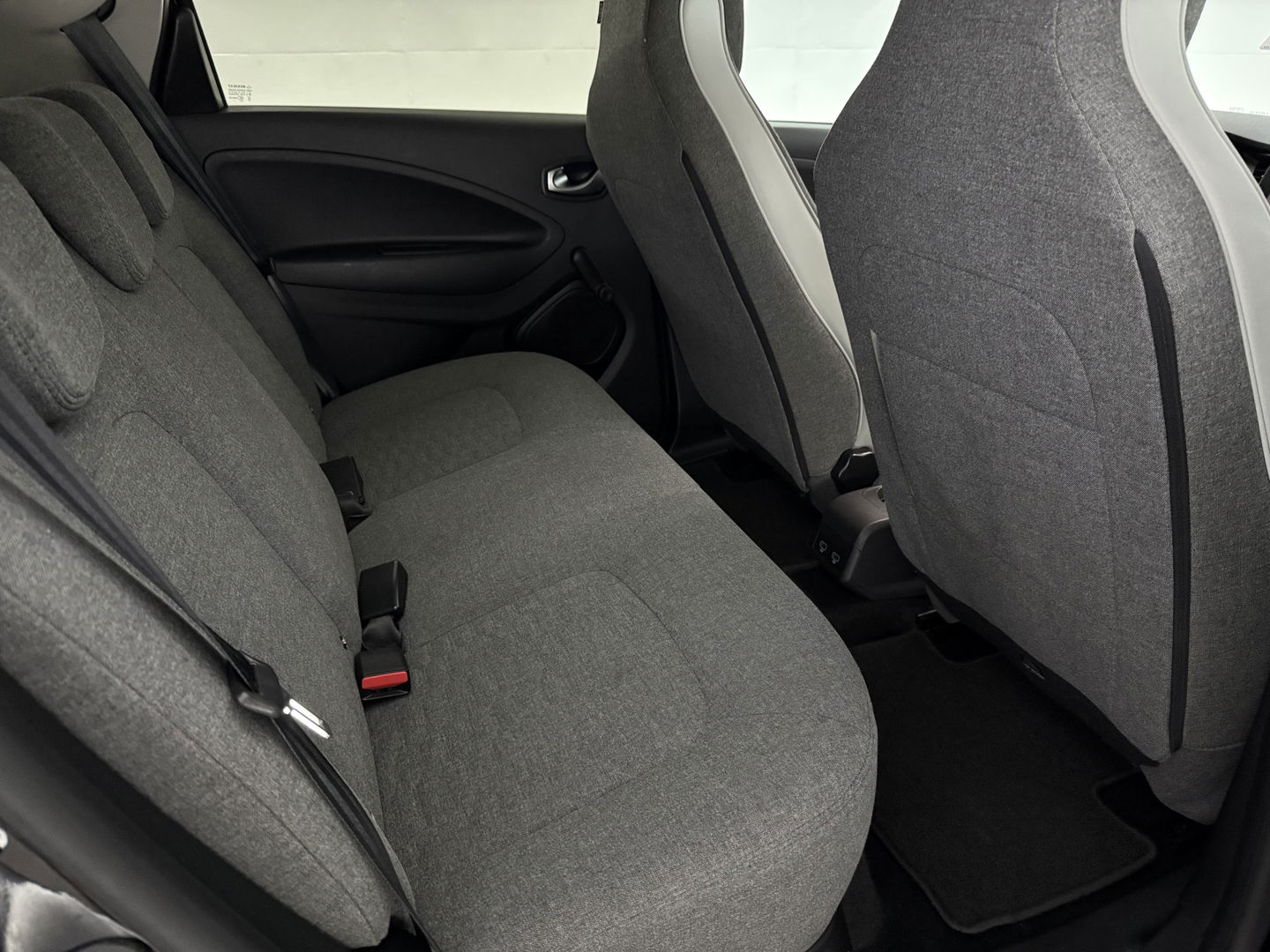 Renault ZOE R110 Life 52 kWh Huur Accu | Elektrisch | LED | Camera | Carplay | Cruise | Parkeersens. l Stoelverw.