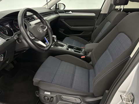 Volkswagen Passat Variant 1.4 TSI GTE PHEV 218PK | SOH 90% | Pano | Sfeerverl. | Camera | Adap. Cruise | Carplay