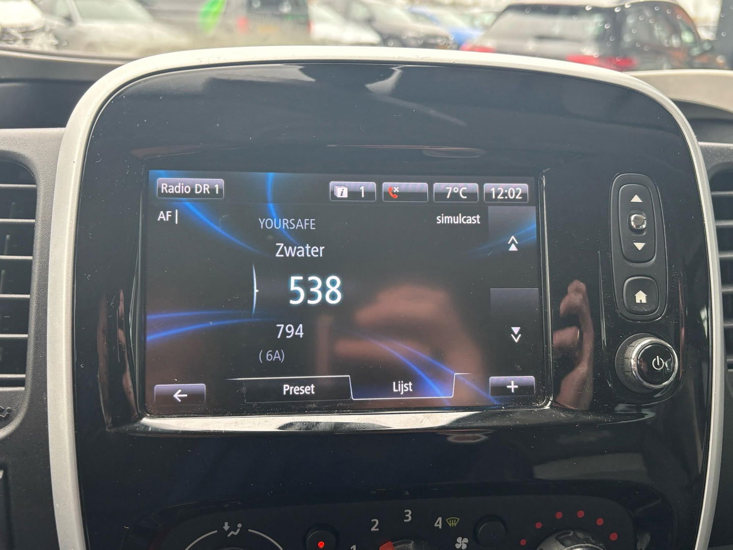 Renault Trafic L2H1 DC Formula Edition | MARGE | STOELVERWARMING | LEDER | 6 Persoons