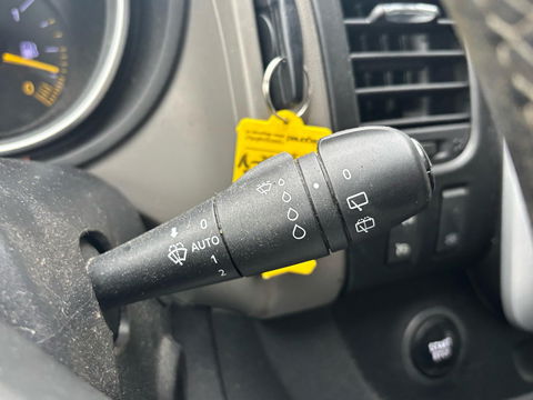 Renault Trafic L2H1 DC Formula Edition | MARGE | STOELVERWARMING | LEDER | 6 Persoons