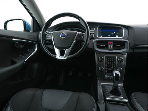 Volvo V40 2.0 D4 Summum Business *LEATHER-FABRIC | NAVI-FULLMAP | COMFORT-SEATS | ECC | PDC | CRUISE | TOWBAR | 16''ALU*