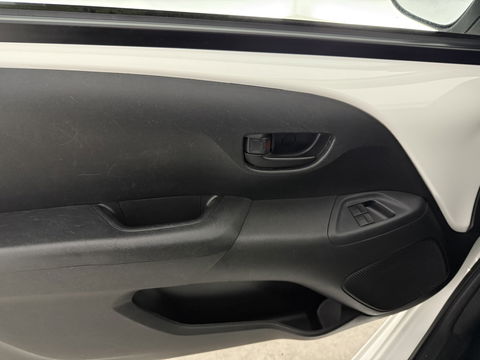 Toyota Aygo 1.0 VVT-i x-play | Airco | Camera | Cruise | LED | NAP