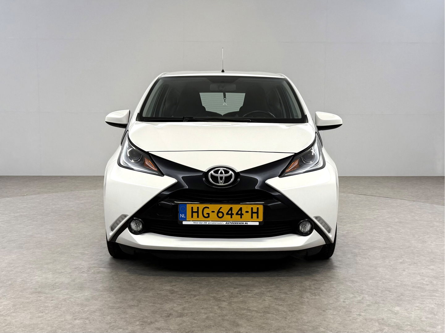 Toyota Aygo 1.0 VVT-i x-play | Airco | Camera | Cruise | LED | NAP