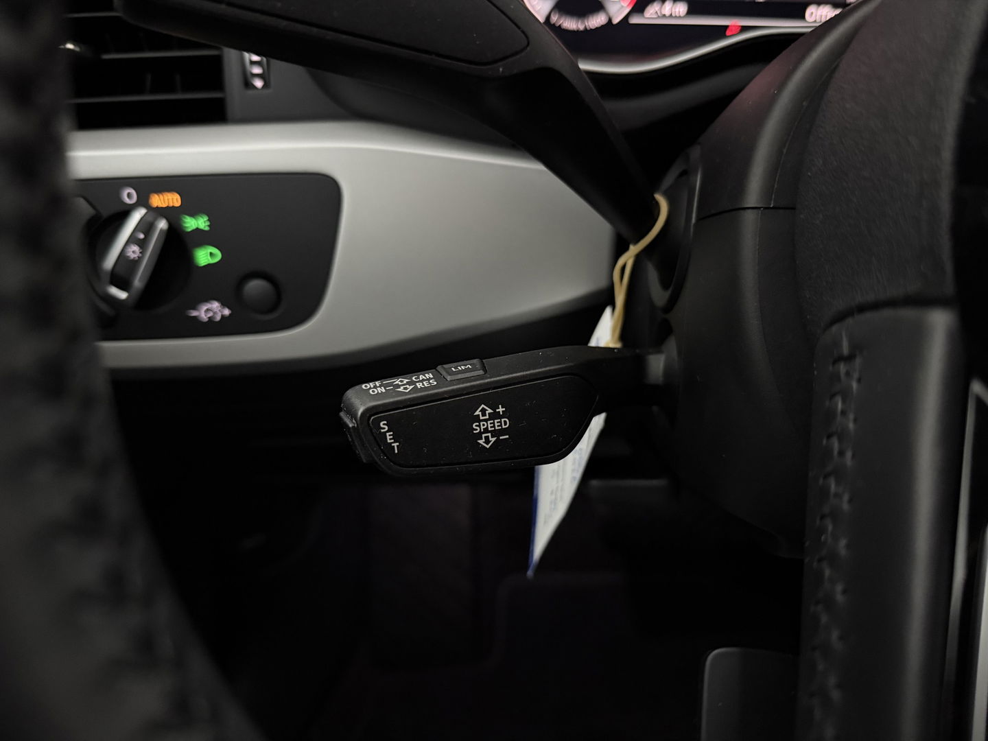 Audi A4 35 TFSI | Virtual | Carplay | Cruise | Navi | LED | Parkeersens. | Keyless | NAP