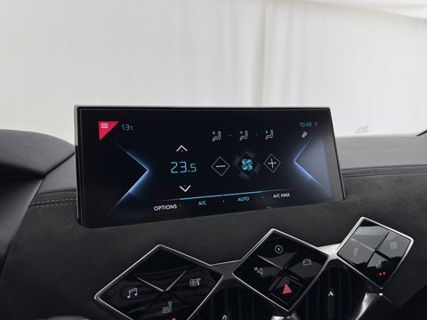 DS DS 3 Crossback E-Tense Performance Line+ 50 kWh [ 3-Fase ] {SOH-90%} (INCL.BTW) *LEATHER-FABRIC | MATRIX-LED | ADAPTIVE-CRUISE | DIGI-COCKPIT | HEATED-SPORTSEATS | CAMERA | KEYLESS | NAVI-FULLMAP | DAB+ | ECC | PDC | 18''ALU*
