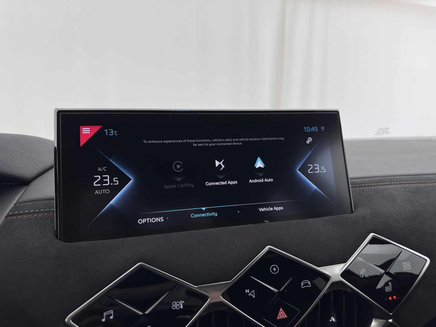 DS DS 3 Crossback E-Tense Performance Line+ 50 kWh [ 3-Fase ] {SOH-90%} (INCL-BTW) *LEATHER-FABRIC | MATRIX-LED | ADAPTIVE-CRUISE | DIGI-COCKPIT | HEATED-SPORTSEATS | CAMERA | KEYLESS | NAVI-FULLMAP | DAB+ | ECC | PDC | PRIVACY-GLASS | 18''ALU*