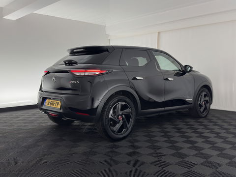 DS DS 3 Crossback E-Tense Performance Line+ 50 kWh [ 3-Fase ] {SOH-90%} (INCL.BTW) *LEATHER-FABRIC | MATRIX-LED | ADAPTIVE-CRUISE | DIGI-COCKPIT | HEATED-SPORTSEATS | CAMERA | KEYLESS | NAVI-FULLMAP | DAB+ | ECC | PDC | 18''ALU*