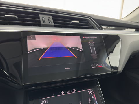Audi e-tron E-tron 50 Quattro Launch edition plus 71 kWh [ 3-Fase ] {SOH-96%} (INCL-BTW) *PANO | LUXURY-LEATHER | ADAPTIVE-CRUISE | FULL-LED | DIGI-COCKPIT | KEYLESS | MEMORY-PACK | CAMERA | NAVI-FULLMAP | SHIFT-PADDLES | COMFORT-SEATS | 20''ALU*