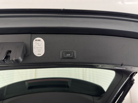 Audi e-tron E-tron 50 Quattro Launch edition plus 71 kWh [ 3-Fase ] {SOH-96%} (INCL-BTW) *PANO | LUXURY-LEATHER | ADAPTIVE-CRUISE | FULL-LED | DIGI-COCKPIT | KEYLESS | MEMORY-PACK | CAMERA | NAVI-FULLMAP | SHIFT-PADDLES | COMFORT-SEATS | 20''ALU*