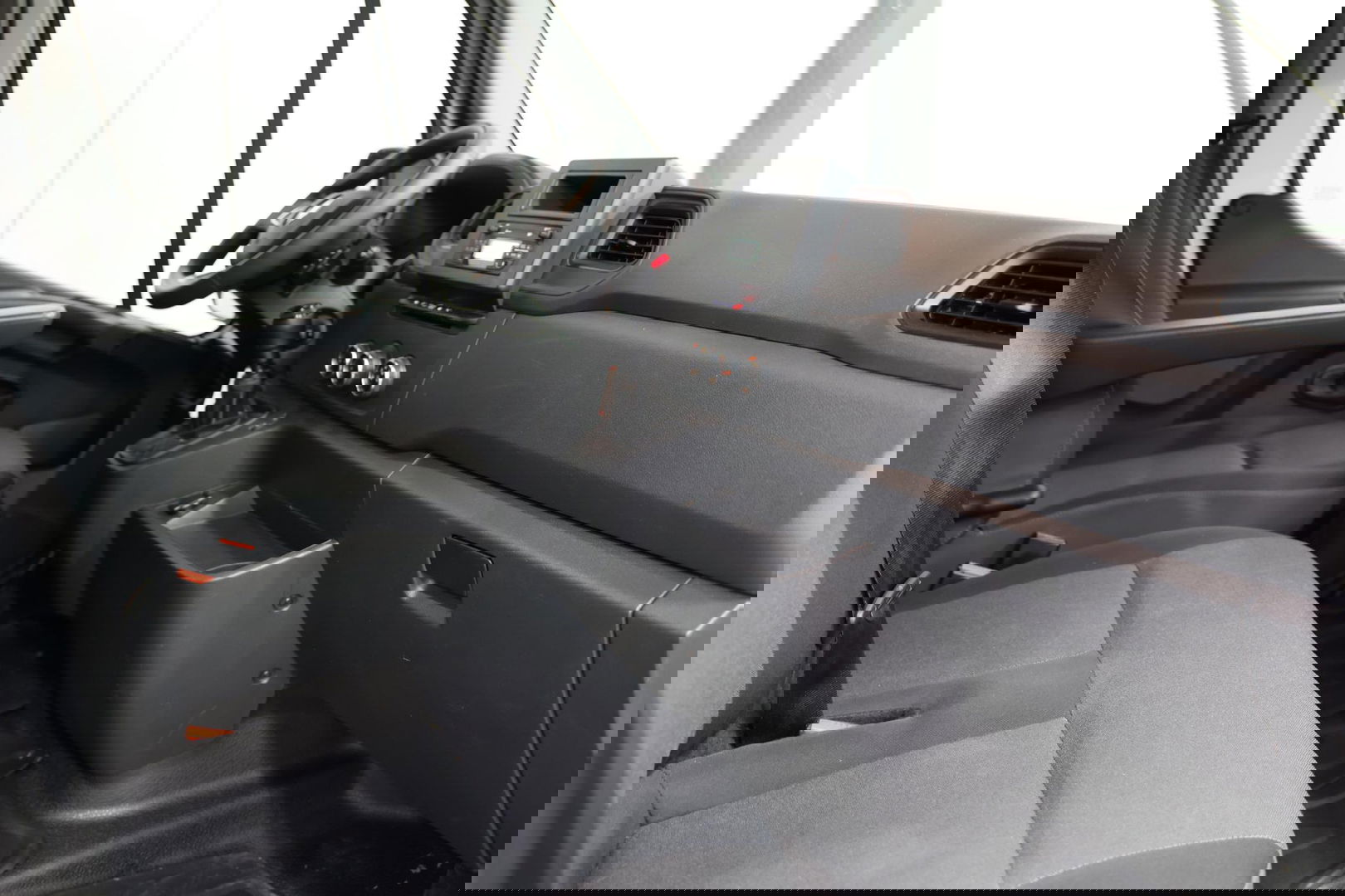 Renault Master 2.3 dCi 150 L3H2 LAADKLEP