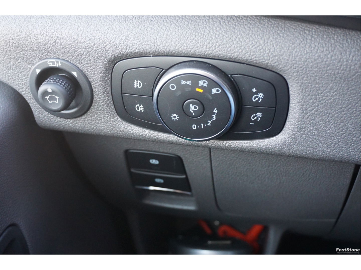 Ford Transit 350L 165PK Bakwagen AUT-10 BPM VRIJ Navi, ACC, Dhollandia 1000KG, 3.5T Trekgewicht!! NR. A06*