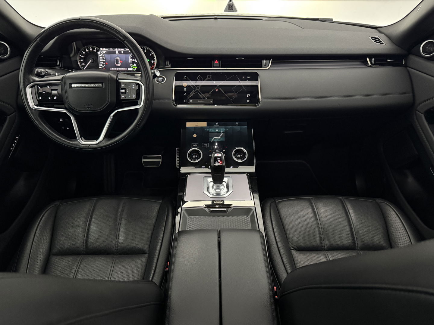 Land Rover Range Rover Evoque 1.5 P300e AWD R-Dynamic HSE | SOH 88% | Pano | Adap. Cruise | Memory | Meridian | Stoel/Stuur verw. | Camera | Trekh.