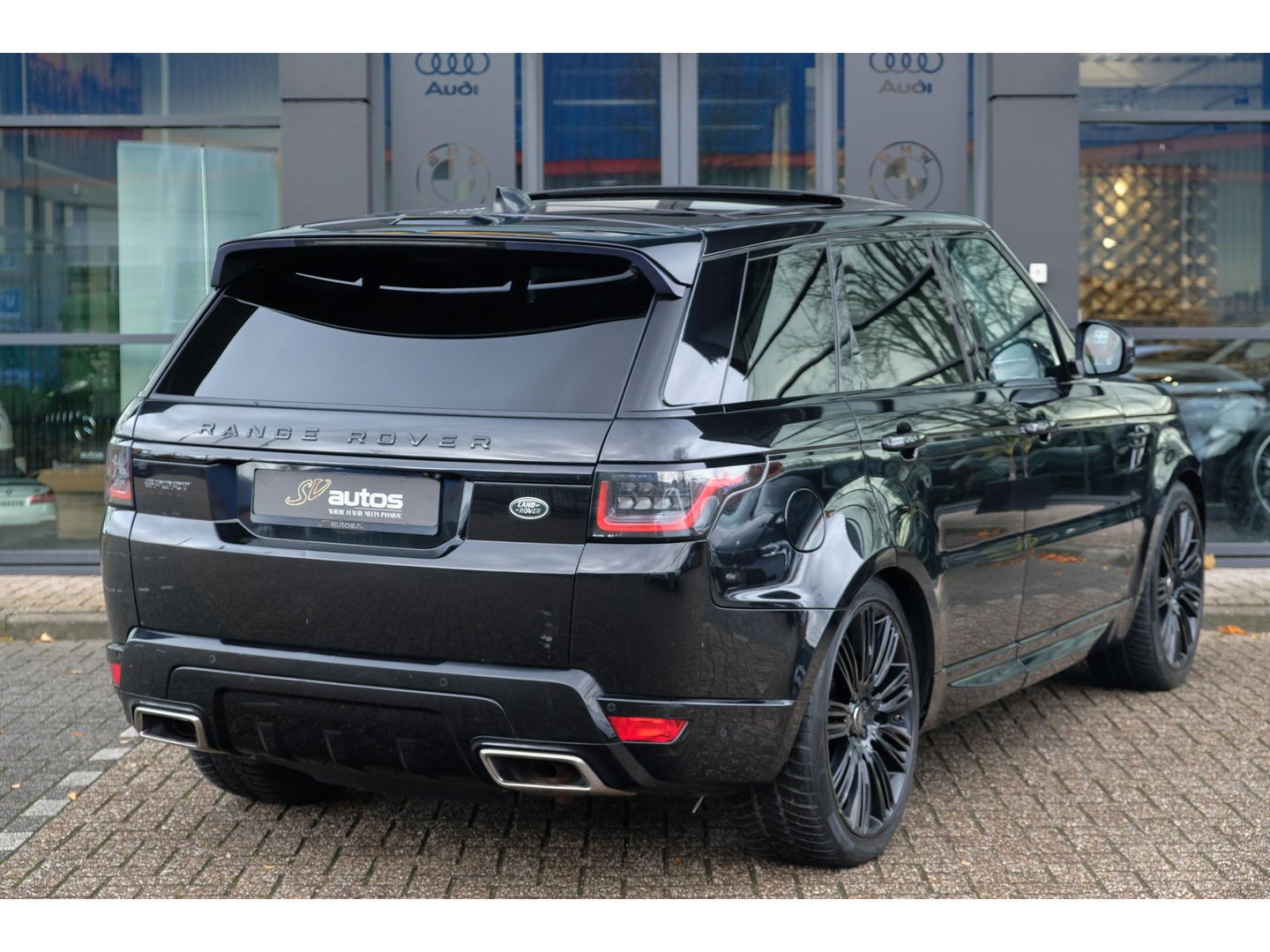 Land Rover Range Rover Sport P400e 404pk Autobiography Dynamic Panoramadak Carbon 22" LMV Alcantara NLauto VOL!!
