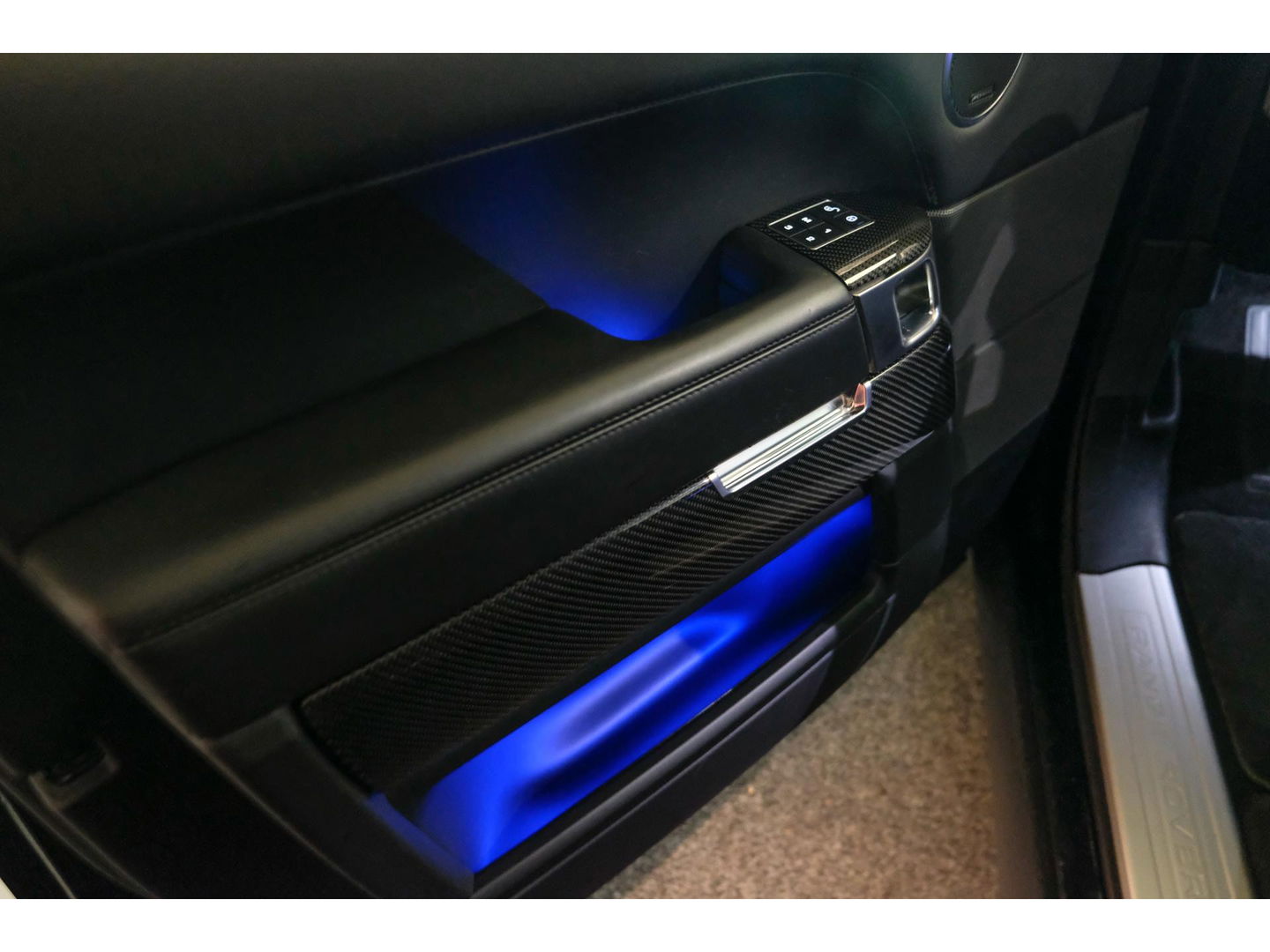 Land Rover Range Rover Sport P400e 404pk Autobiography Dynamic Panoramadak Carbon 22" LMV Alcantara NLauto VOL!!
