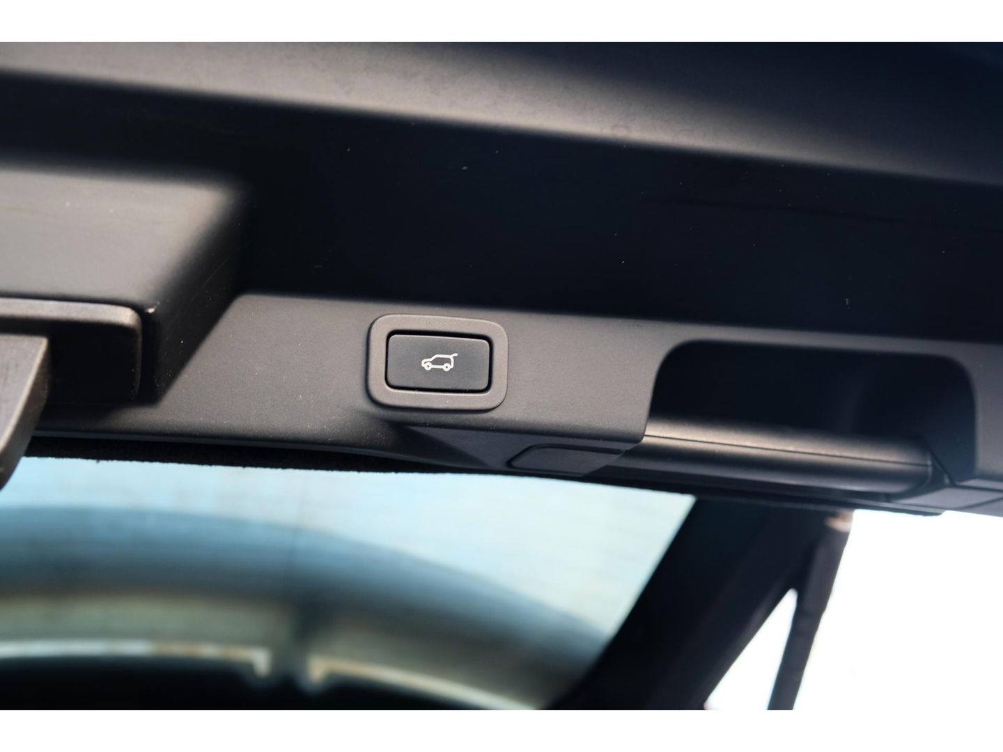 Land Rover Range Rover Sport P400e 404pk Autobiography Dynamic Panoramadak Carbon 22" LMV Alcantara NLauto VOL!!