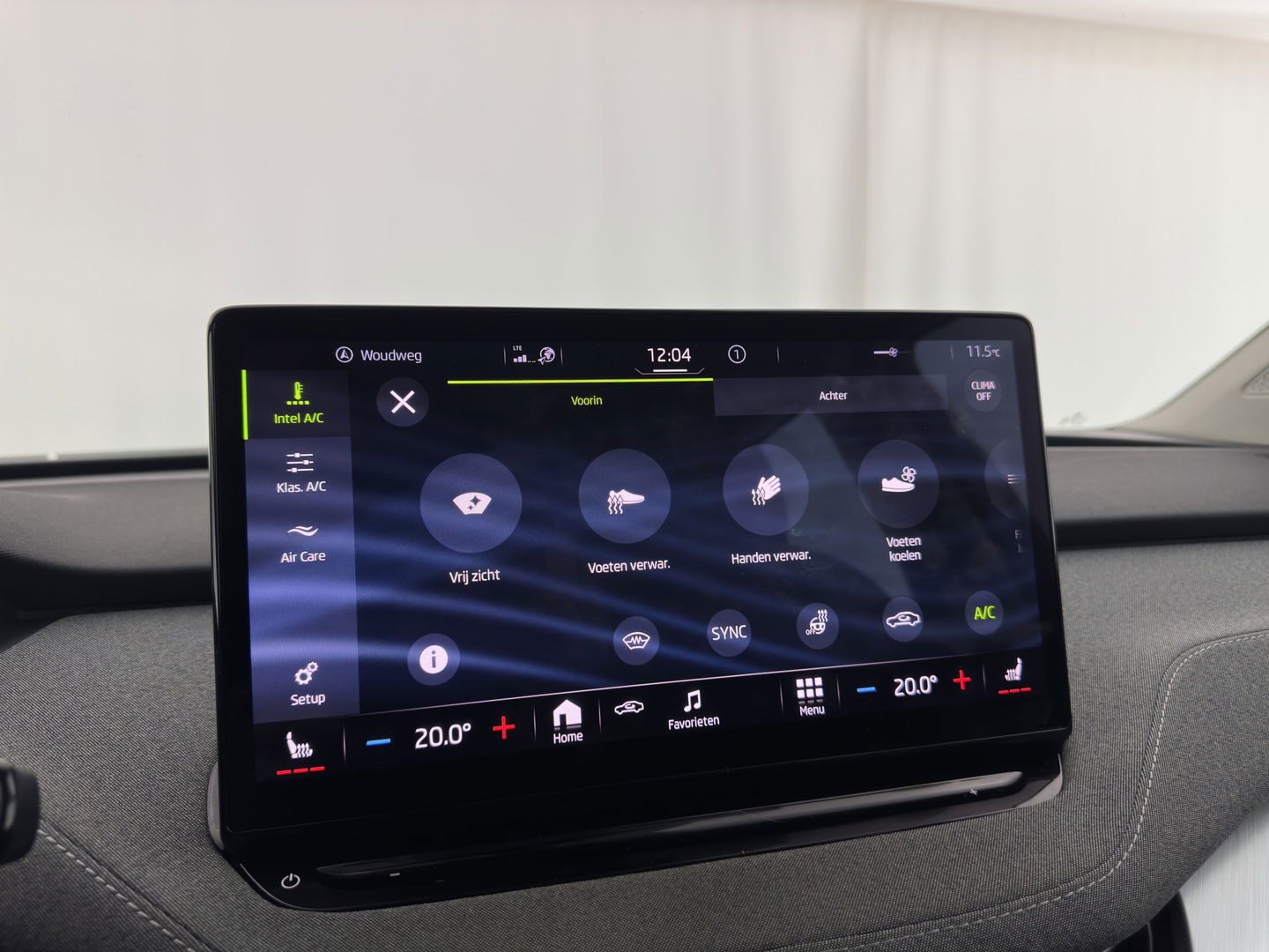 Škoda Enyaq iV 80 [ 3-Fase ] (INCL-BTW) *LEATHER-FABRIC | FULL-LED | DIGI-COCKPIT | CAMERA | KEYLESS | NAVI-FULLMAP | AMBIENT-LIGHT | ECC | HEATED-COMFORTSEATS | DAB+ | PDC | CRUISE | CARPLAY | TOWBAR | 19"ALU*