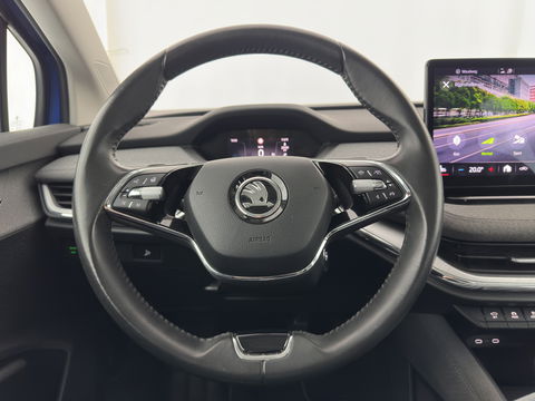 Škoda Enyaq iV 80 [ 3-Fase ] (INCL-BTW) *LEATHER-FABRIC | FULL-LED | DIGI-COCKPIT | CAMERA | KEYLESS | NAVI-FULLMAP | AMBIENT-LIGHT | ECC | HEATED-COMFORTSEATS | DAB+ | PDC | CRUISE | CARPLAY | TOWBAR | 19"ALU*