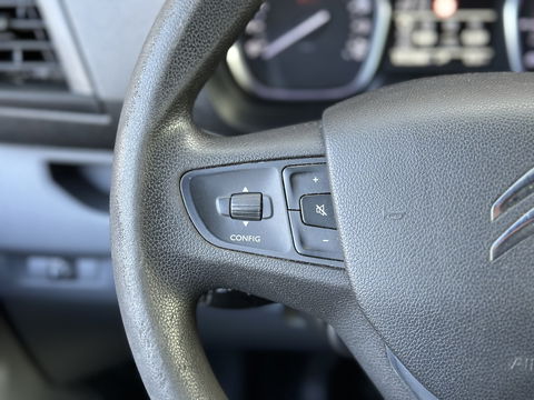 Citroën Jumpy 2.0 BlueHDI 120 Comfort | Marge! | Trekhaak | Cruise Control | Apple Carplay | Android Auto | Parkeersensoren Achter | Airconditioning