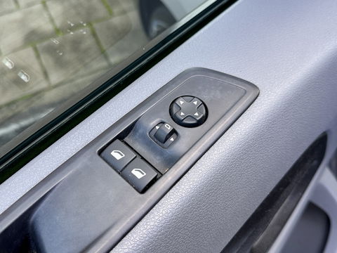 Citroën Jumpy 2.0 BlueHDI 120 Comfort | Marge! | Trekhaak | Cruise Control | Apple Carplay | Android Auto | Parkeersensoren Achter | Airconditioning