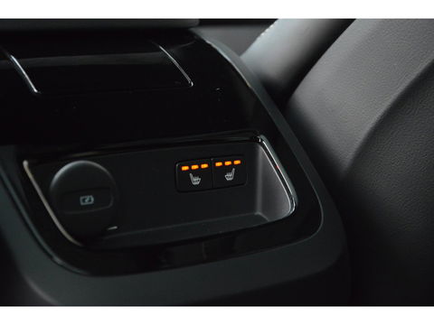 Volvo V60 T6 Hybride AWD Ultimate Dark LONG RANGE | Panoramadak | 360 Camera | Stoel + Stuur Verwarmd | Pilot-assist |