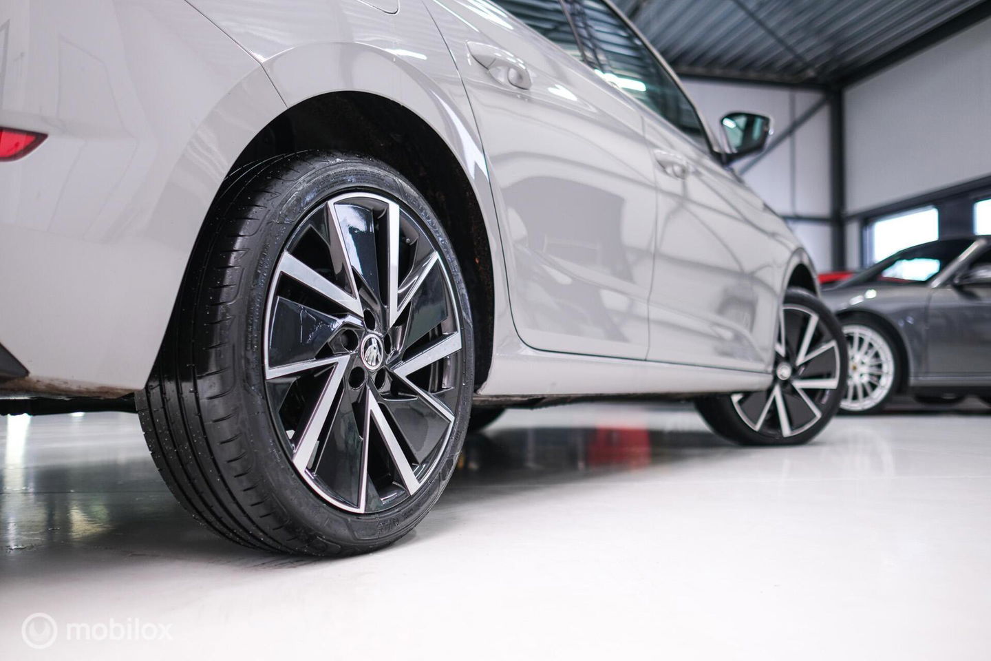 Škoda Scala 1.0 TSI Sport Business | Sportstoelen | Trekaak | NAP NL auto | LED | Adaptive cruise | Clima | Dealer oh | 17 inch | CarPlay |