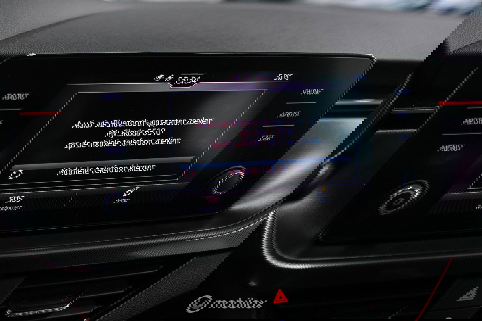 Škoda Scala 1.0 TSI Sport Business | Sportstoelen | Trekaak | NAP NL auto | LED | Adaptive cruise | Clima | Dealer oh | 17 inch | CarPlay |