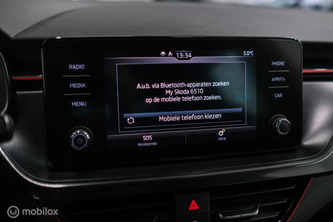 Škoda Scala 1.0 TSI Sport Business | Sportstoelen | Trekaak | NAP NL auto | LED | Adaptive cruise | Clima | Dealer oh | 17 inch | CarPlay |