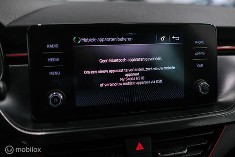 Škoda Scala 1.0 TSI Sport Business | Sportstoelen | Trekaak | NAP NL auto | LED | Adaptive cruise | Clima | Dealer oh | 17 inch | CarPlay |