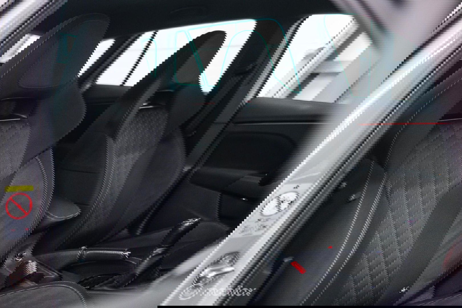 Škoda Scala 1.0 TSI Sport Business | Sportstoelen | Trekaak | NAP NL auto | LED | Adaptive cruise | Clima | Dealer oh | 17 inch | CarPlay |