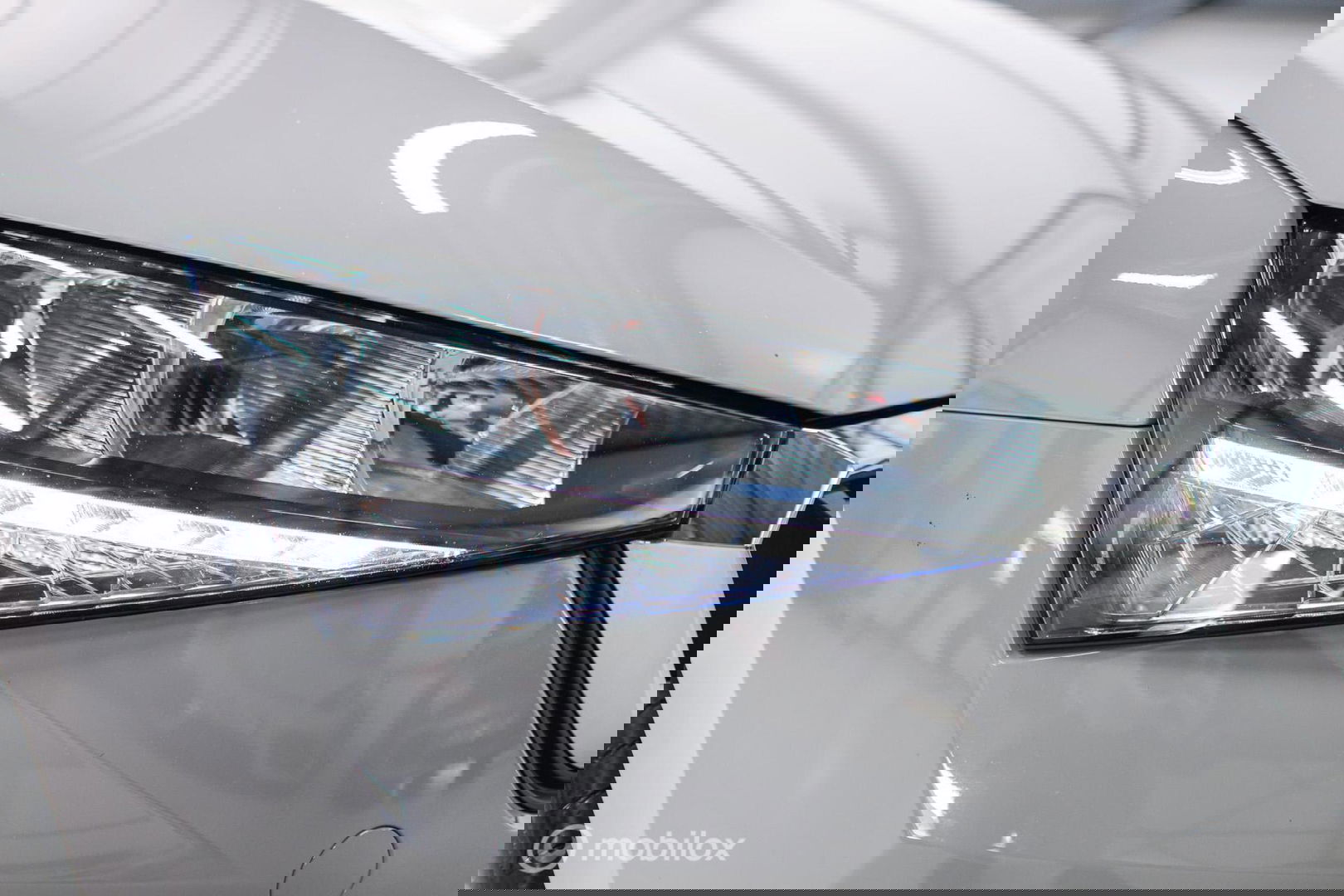 Škoda Scala 1.0 TSI Sport Business | Sportstoelen | Trekaak | NAP NL auto | LED | Adaptive cruise | Clima | Dealer oh | 17 inch | CarPlay |