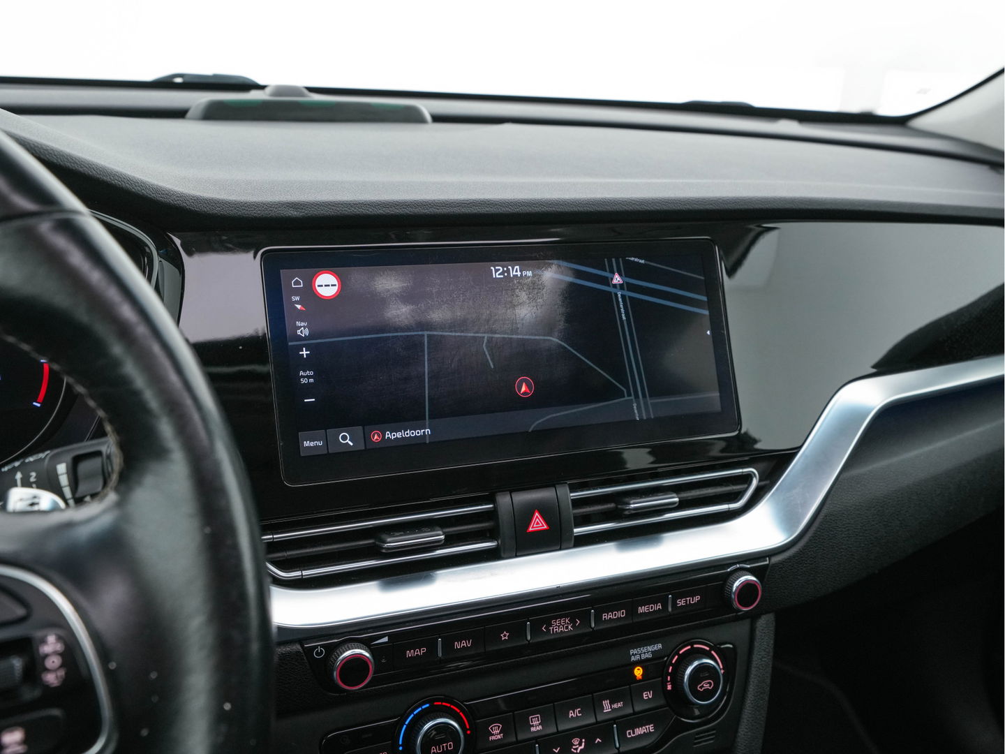 Kia e-Niro ExecutiveLine 64 kWh [ 3-Fase ] {SOH-100%} (INCL-BTW) Aut. *PANO | LUXURY-LEATHER | JBL-AUDIO | FULL-LED | NAVI-FULLMAP | DAB | ADAPTIVE-CRUISE | CAMERA | MEMORY-PACK | LANE-ASSIST | CCS-FASTLOADER | KEYLESS | DIGI-COCKPIT | 17"ALU*