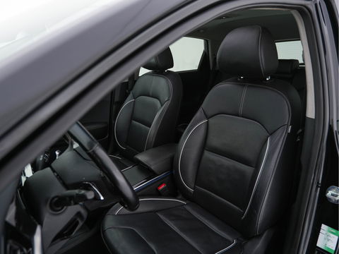 Kia e-Niro ExecutiveLine 64 kWh [ 3-Fase ] {SOH-100%} (INCL-BTW) Aut. *PANO | LUXURY-LEATHER | JBL-AUDIO | FULL-LED | NAVI-FULLMAP | DAB | ADAPTIVE-CRUISE | CAMERA | MEMORY-PACK | LANE-ASSIST | CCS-FASTLOADER | KEYLESS | DIGI-COCKPIT | 17"ALU*
