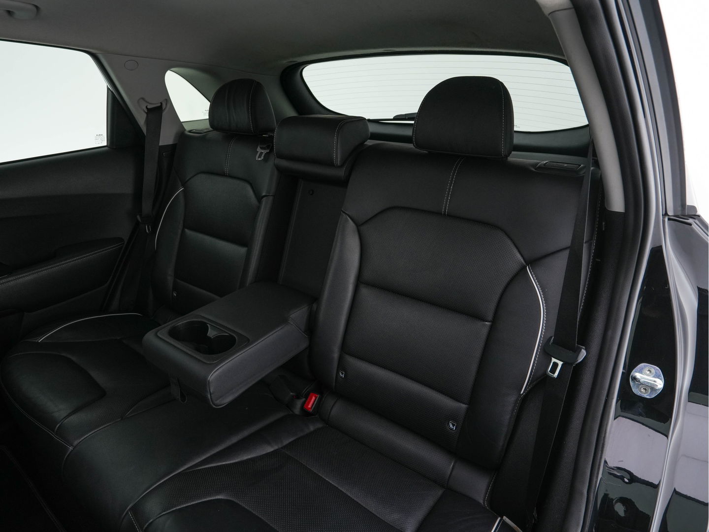 Kia e-Niro ExecutiveLine 64 kWh [ 3-Fase ] {SOH-100%} (INCL-BTW) Aut. *PANO | LUXURY-LEATHER | JBL-AUDIO | FULL-LED | NAVI-FULLMAP | DAB | ADAPTIVE-CRUISE | CAMERA | MEMORY-PACK | LANE-ASSIST | CCS-FASTLOADER | KEYLESS | DIGI-COCKPIT | 17"ALU*