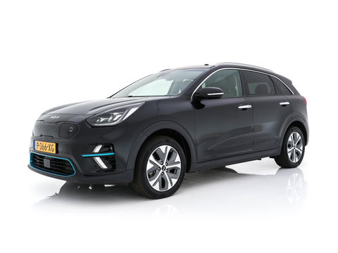 Kia e-Niro ExecutiveLine 64 kWh [ 3-Fase ] {SOH-100%} (INCL-BTW) Aut. *PANO | LUXURY-LEATHER | JBL-AUDIO | FULL-LED | NAVI-FULLMAP | DAB | ADAPTIVE-CRUISE | CAMERA | MEMORY-PACK | LANE-ASSIST | CCS-FASTLOADER | KEYLESS | DIGI-COCKPIT | 17"ALU*