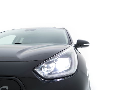 Kia e-Niro ExecutiveLine 64 kWh [ 3-Fase ] {SOH-100%} (INCL-BTW) Aut. *PANO | LUXURY-LEATHER | JBL-AUDIO | FULL-LED | NAVI-FULLMAP | DAB | ADAPTIVE-CRUISE | CAMERA | MEMORY-PACK | LANE-ASSIST | CCS-FASTLOADER | KEYLESS | DIGI-COCKPIT | 17"ALU*