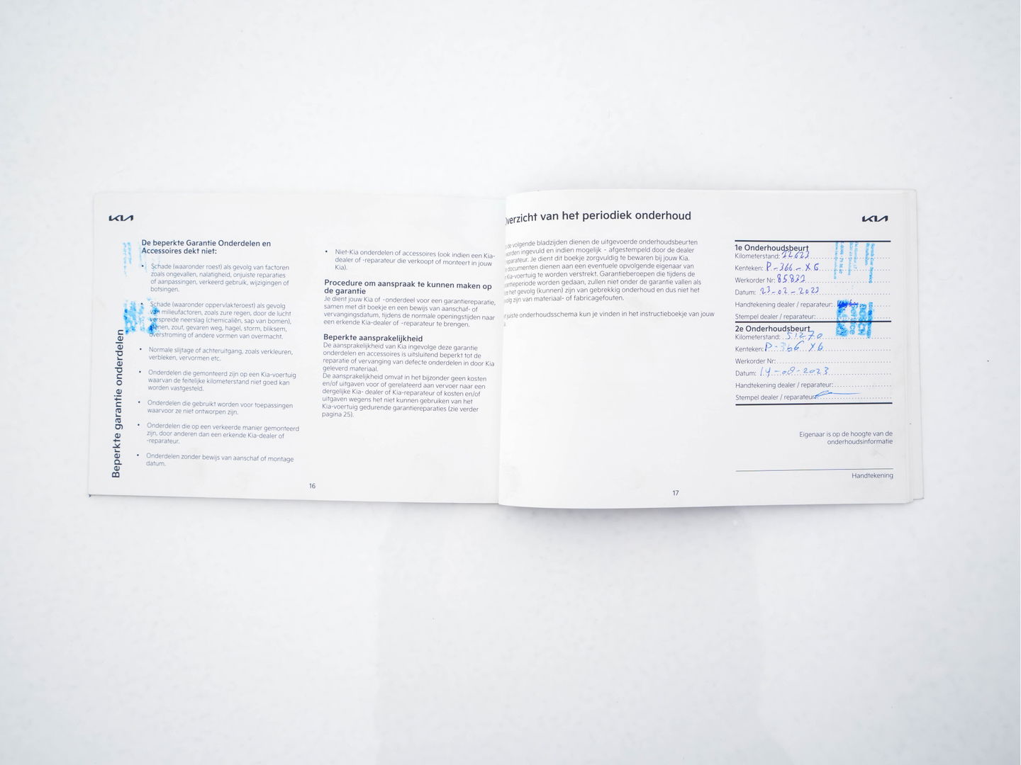 Kia e-Niro ExecutiveLine 64 kWh [ 3-Fase ] {SOH-100%} (INCL-BTW) Aut. *PANO | LUXURY-LEATHER | JBL-AUDIO | FULL-LED | NAVI-FULLMAP | DAB | ADAPTIVE-CRUISE | CAMERA | MEMORY-PACK | LANE-ASSIST | CCS-FASTLOADER | KEYLESS | DIGI-COCKPIT | 17"ALU*