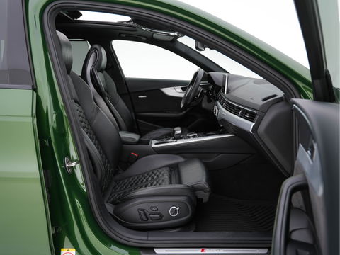 Audi RS4 2.9 TFSI quattro *MILLTEK | KERAMIK | APPLE-CARPLAY | PPF | ABT | B&O | 360-CAMERA | PANO | CARBON-PACK | HUD | SONOMA-GREEN | DEALER-AUTO*