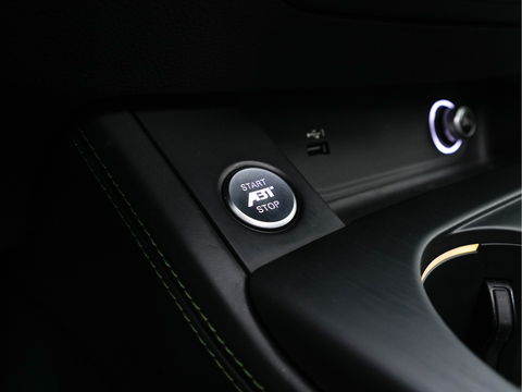 Audi RS4 2.9 TFSI quattro *MILLTEK | KERAMIK | APPLE-CARPLAY | PPF | ABT | B&O | 360-CAMERA | PANO | CARBON-PACK | HUD | SONOMA-GREEN | DEALER-AUTO*