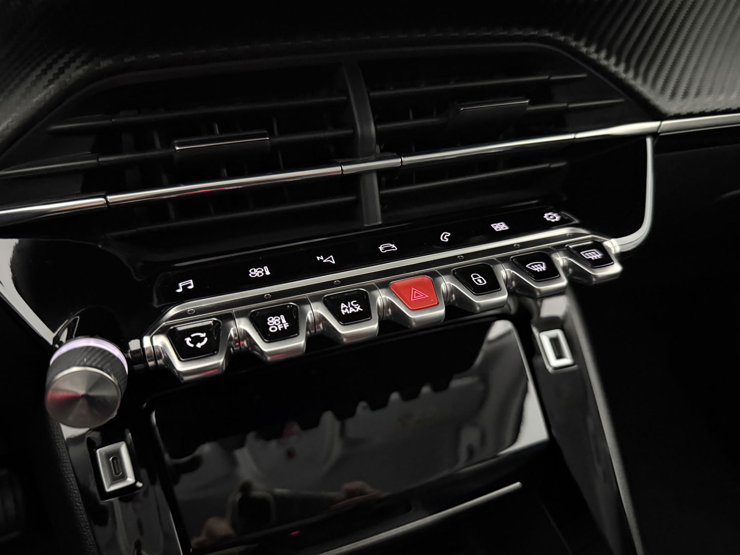 Peugeot 2008 PureTech Allure | 360° Camera | Carplay | Virtual | Trekh. | Cruise | Parkeersens. | NAP