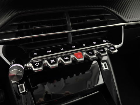 Peugeot 2008 PureTech Allure | 360° Camera | Carplay | Virtual | Trekh. | Cruise | Parkeersens. | NAP