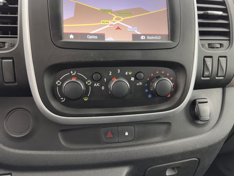 Renault Trafic 1.6 dCi T29 L1H1 Comfort-Pack *NAVI-FULLMAP | AIRCO | CRUISE | 3-PERS | PDC | 1.260 Kg-Cargo-Capacity*