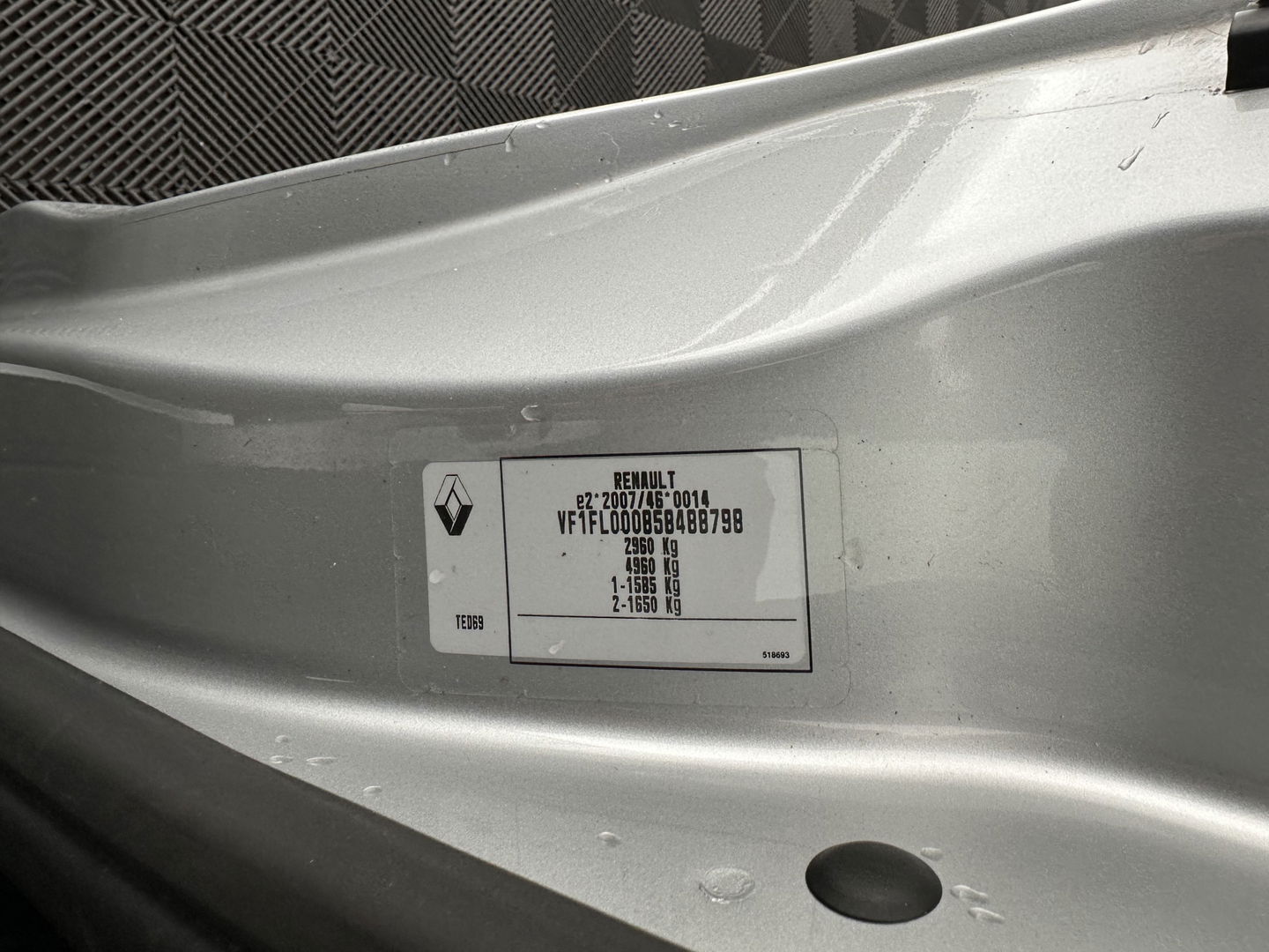 Renault Trafic 1.6 dCi T29 L1H1 Comfort-Pack *NAVI-FULLMAP | AIRCO | CRUISE | 3-PERS | PDC | 1.260 Kg-Cargo-Capacity*