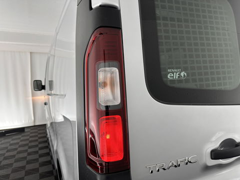 Renault Trafic 1.6 dCi T29 L1H1 Comfort-Pack *NAVI-FULLMAP | AIRCO | CRUISE | 3-PERS | PDC | 1.260 Kg-Cargo-Capacity*