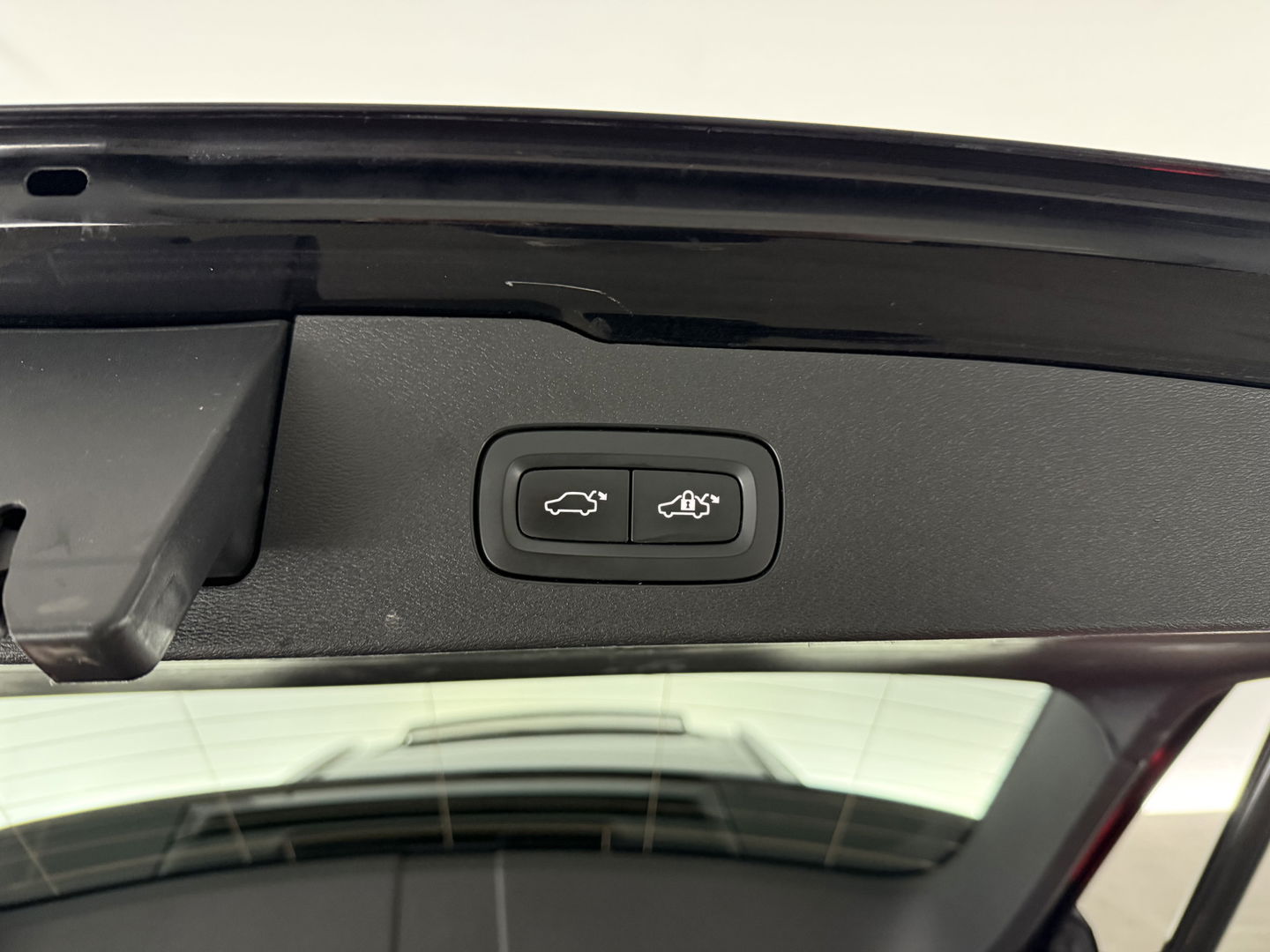 Volvo V60 2.0 T6 Recharge AWD 340PK Inscription | SOH 86% | Pano | Virtual | Camera | Carplay | Leder | Trekh. | Cruise | Keyless