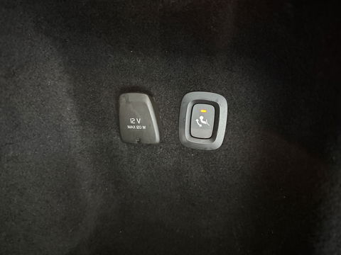 Volvo V60 2.0 T6 Recharge AWD 340PK Inscription | SOH 86% | Pano | Virtual | Camera | Carplay | Leder | Trekh. | Cruise | Keyless