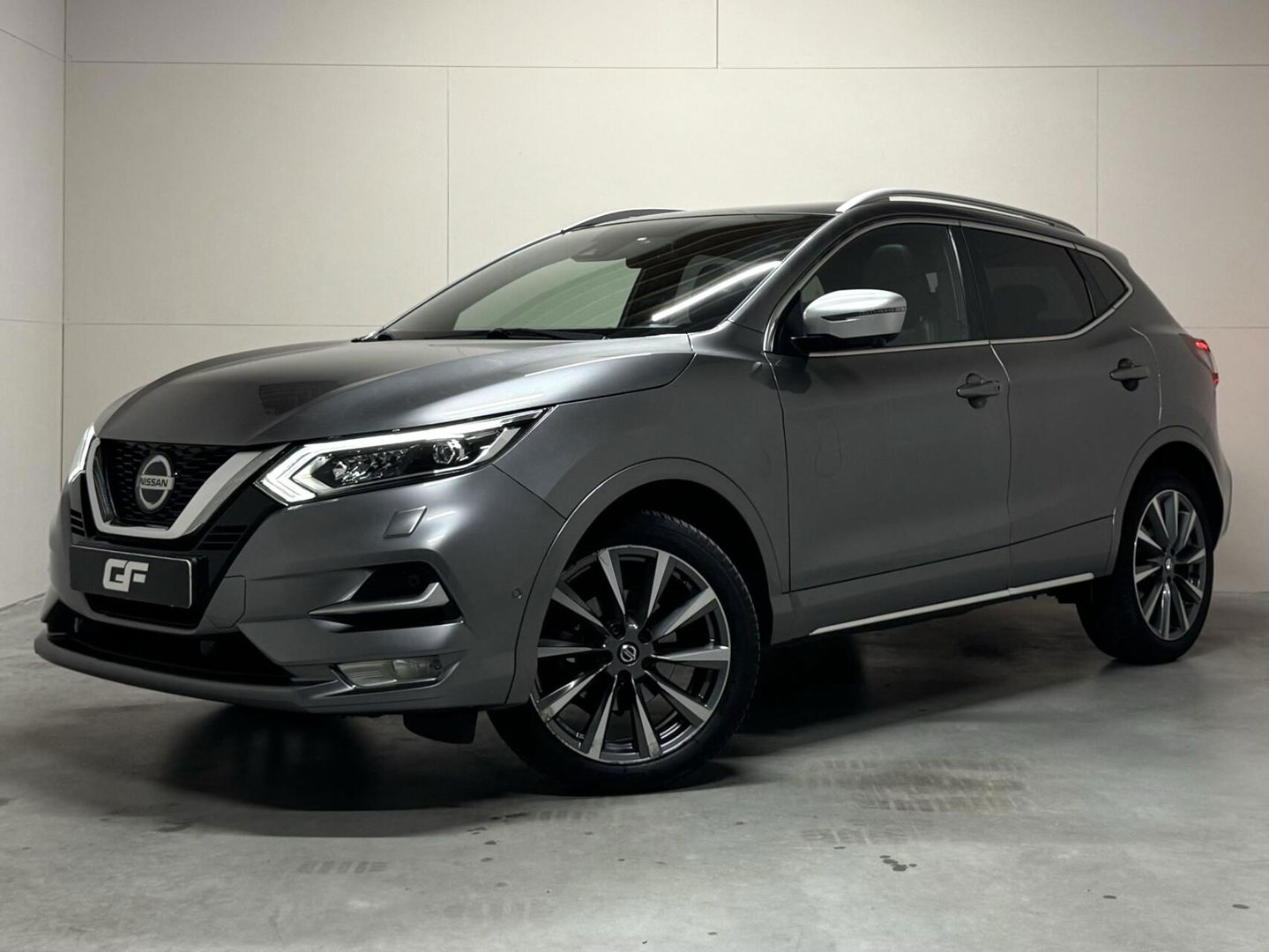 Nissan QASHQAI 1.3 DIG-T Tekna + Pano Leer Bose 360° Carplay Trekh.
