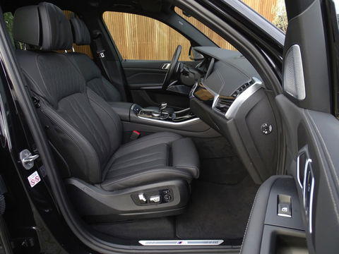 BMW X5 45e X-drive 394PK / M-Sport Pro / Individual / 360° / 2022 / Las