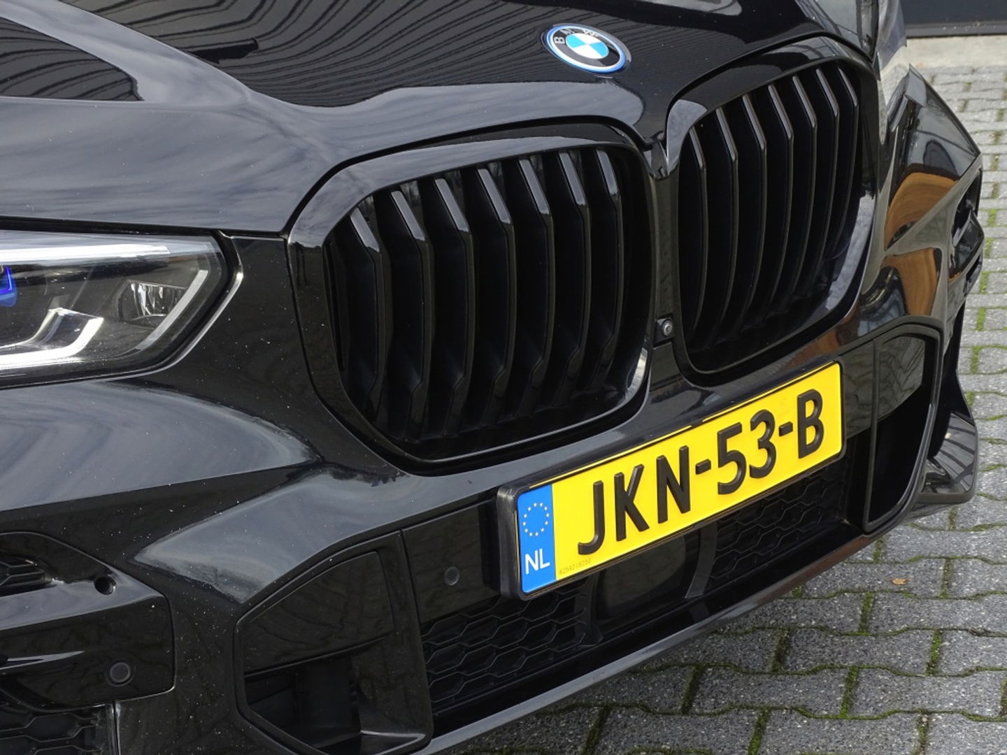 BMW X5 45e X-drive 394PK / M-Sport Pro / Individual / 360° / 2022 / Las