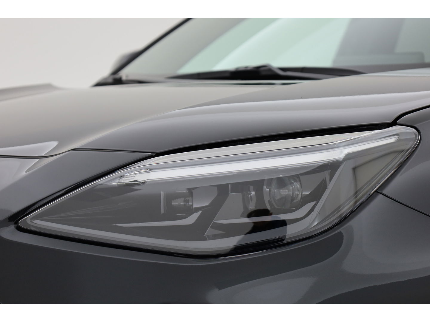 Toyota Yaris Cross 1.5 Hybrid 130pk Teamplayer | Winter pack | Safety pack | Navi | Adapt. Cruise | Camera | Keyless